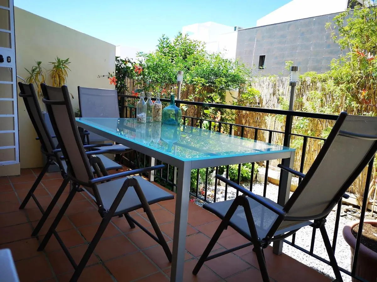 Baviera Golf Apartamento Terraza Y Jardin Caleta De Velez Daire